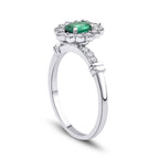 0,71 Carat Diamond Emerald Ring