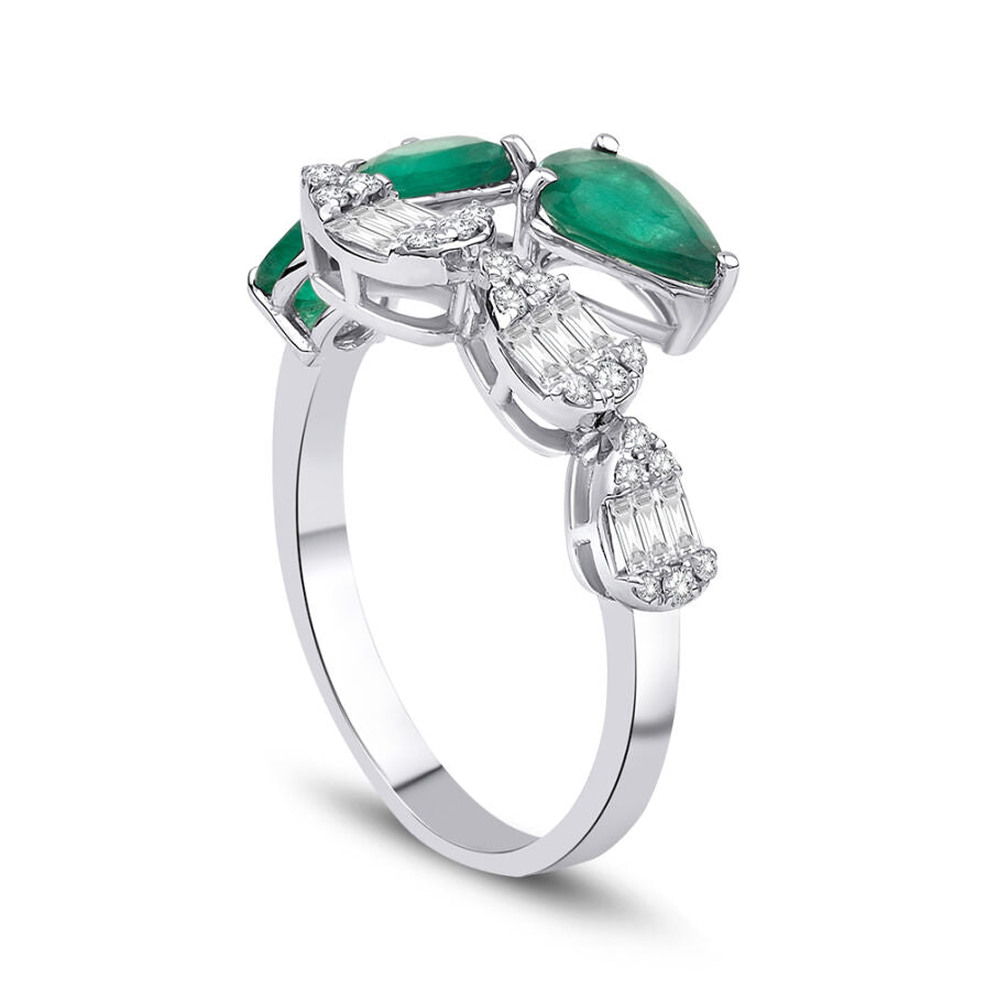 1,27 Carat Diamond Emerald Ring