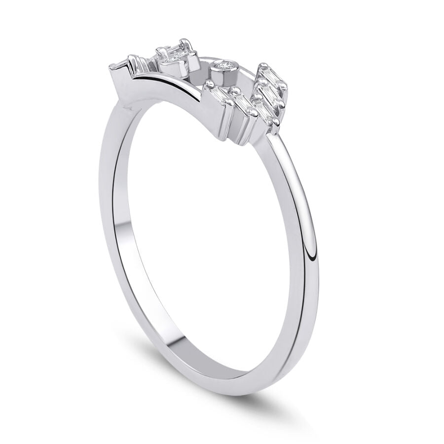 0,09 Carat Diamond Baguette Ring