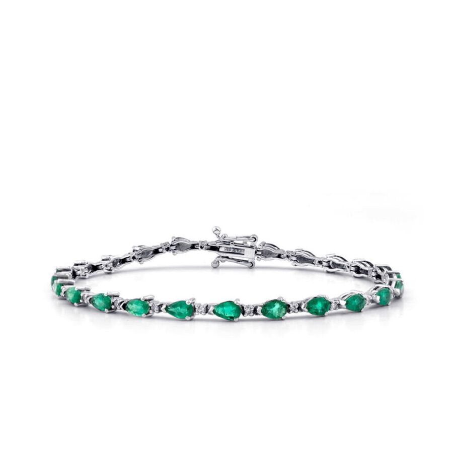 4,88 Carat Diamond Emerald Bracelet