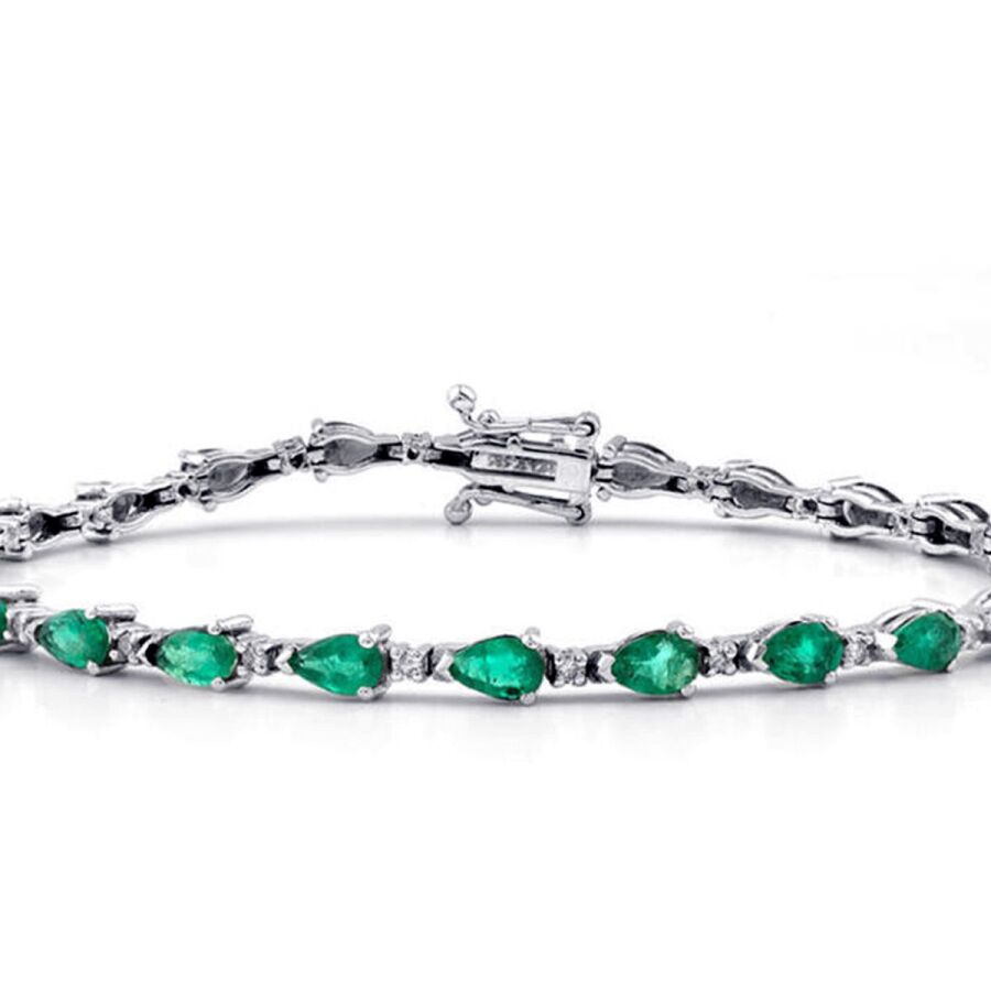 4,88 Carat Diamond Emerald Bracelet