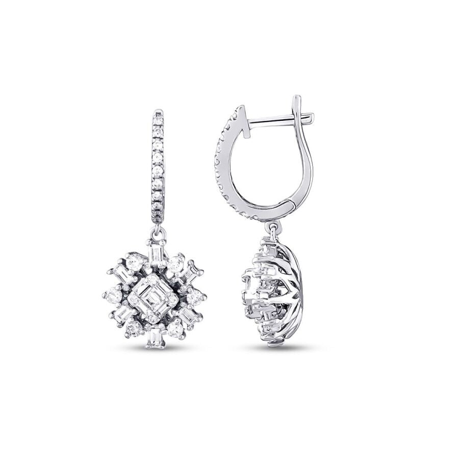 0,84 Carat Diamond Baguette Flower Earrings