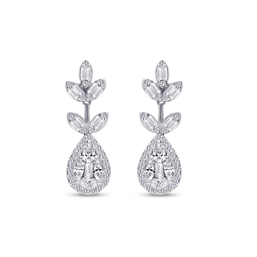1,34 Carat Diamond Baguette Earrings