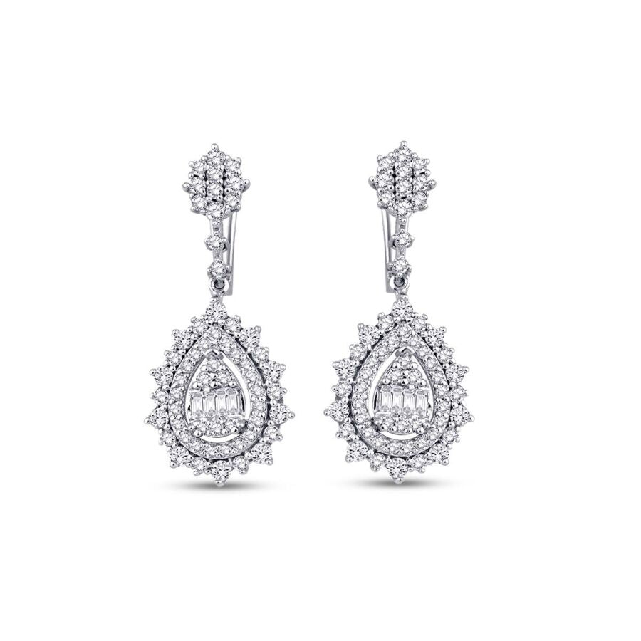 1,53 Carat Diamond Pear Baguette Earrings