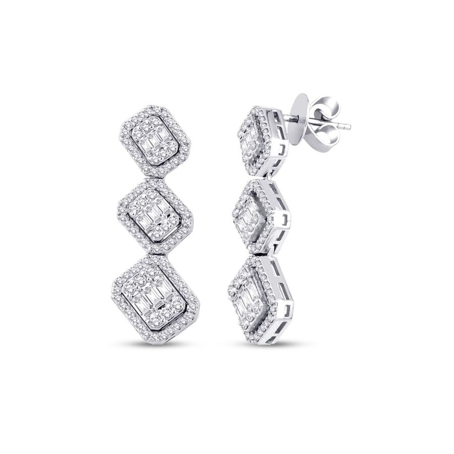 1,60 Carat Diamond Baguette Earrings