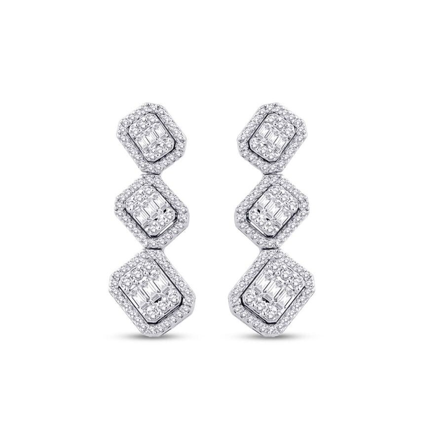 1,60 Carat Diamond Baguette Earrings