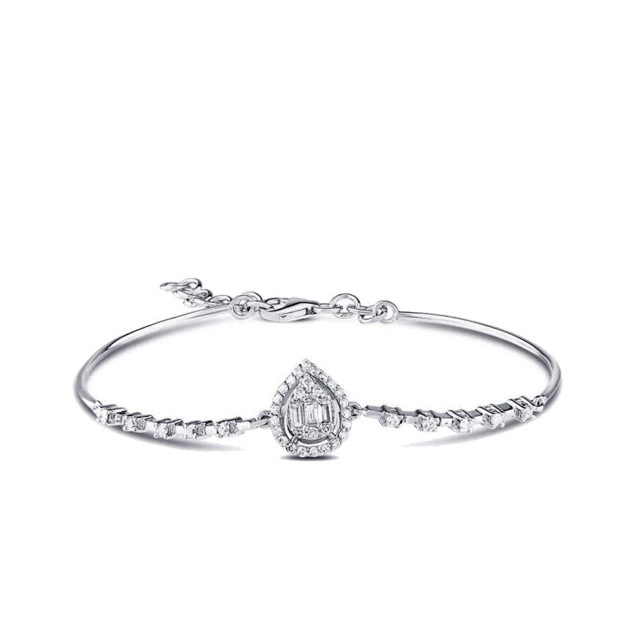 0,45 Carat Diamond Baguette Pear Bangle