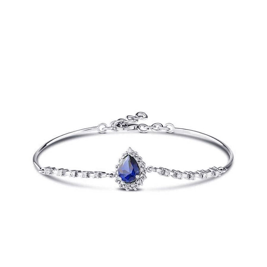 1,88 Carat Diamond Pear Sapphire Bangle