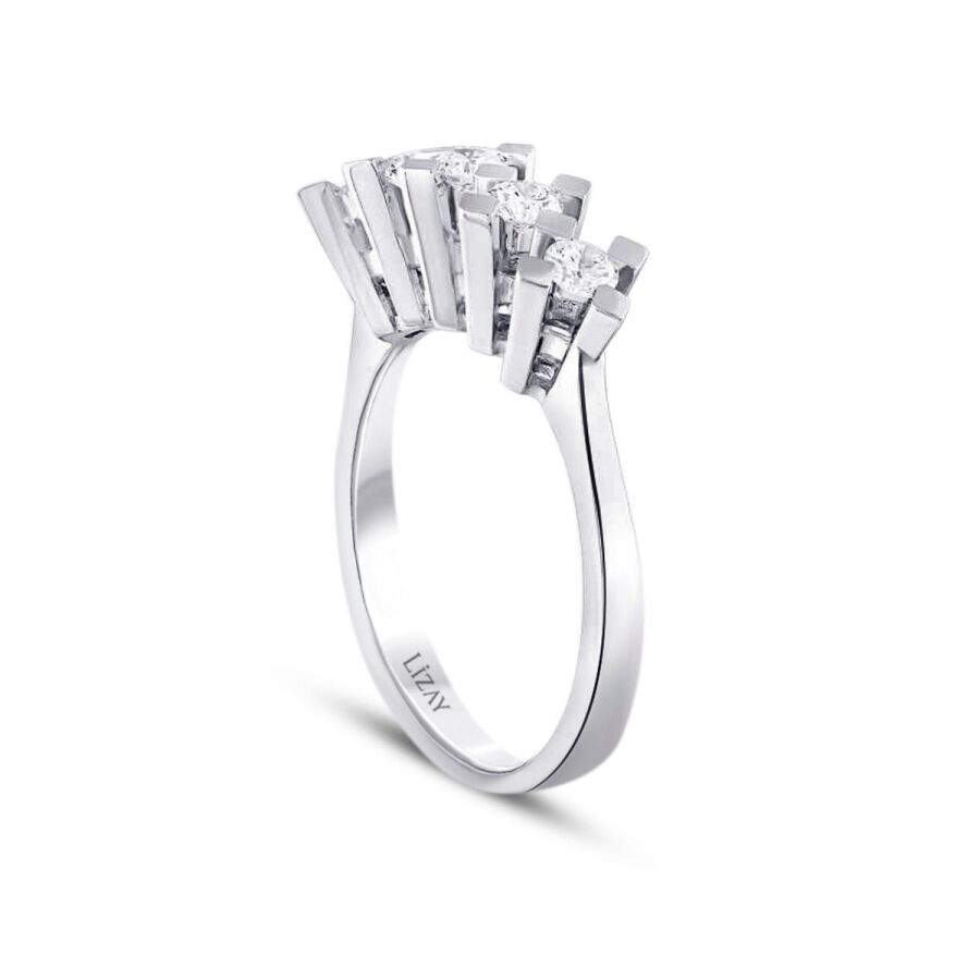 0,50 Carat Diamond Five-Stone Ring