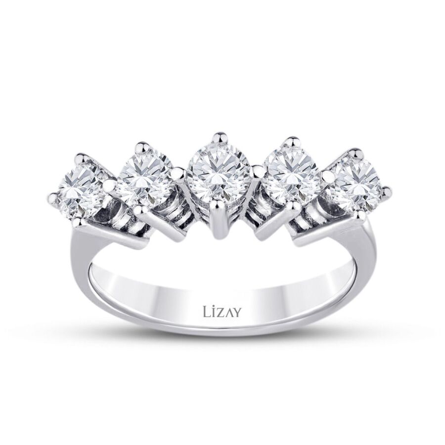 1,50 Carat Diamond Five-Stone Ring