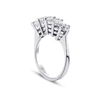 1,50 Carat Diamond Five-Stone Ring