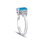 1,44 Carat Diamond Blue Topaz Ring