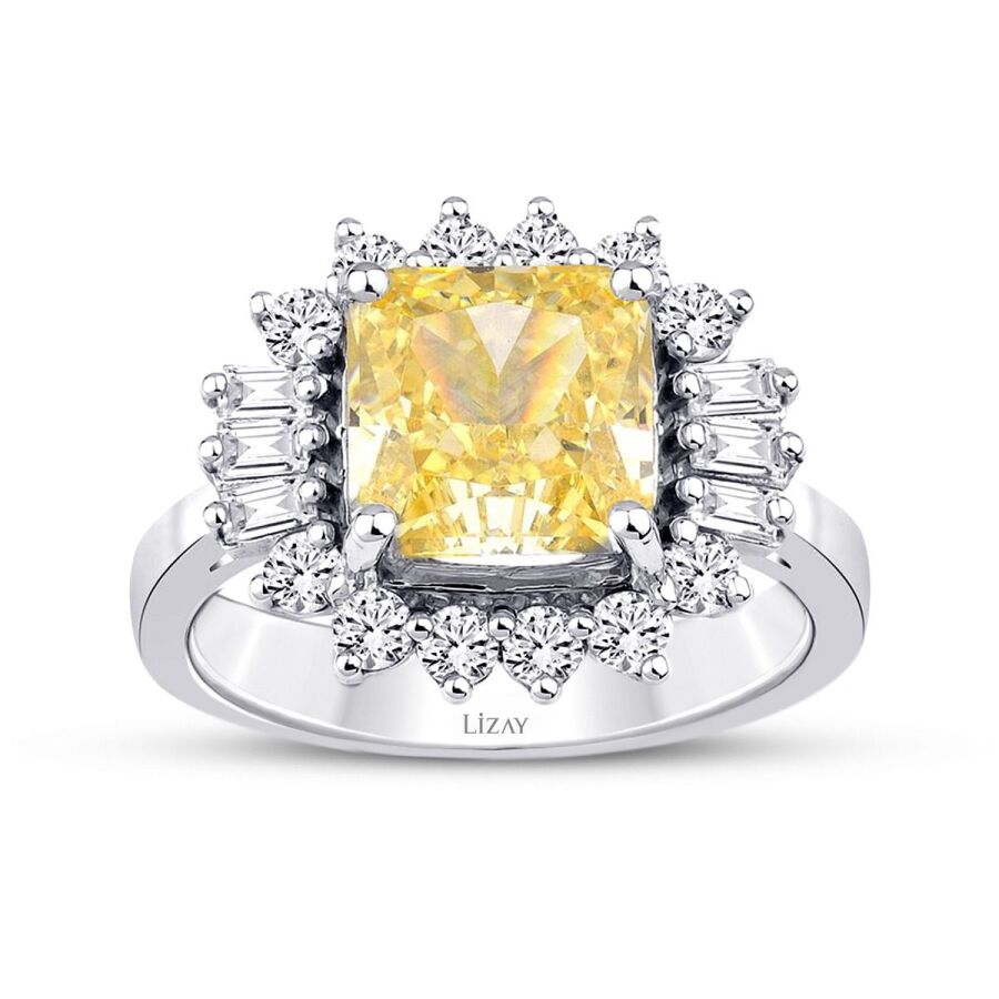 6,53 Carat Diamond Fancy Ring