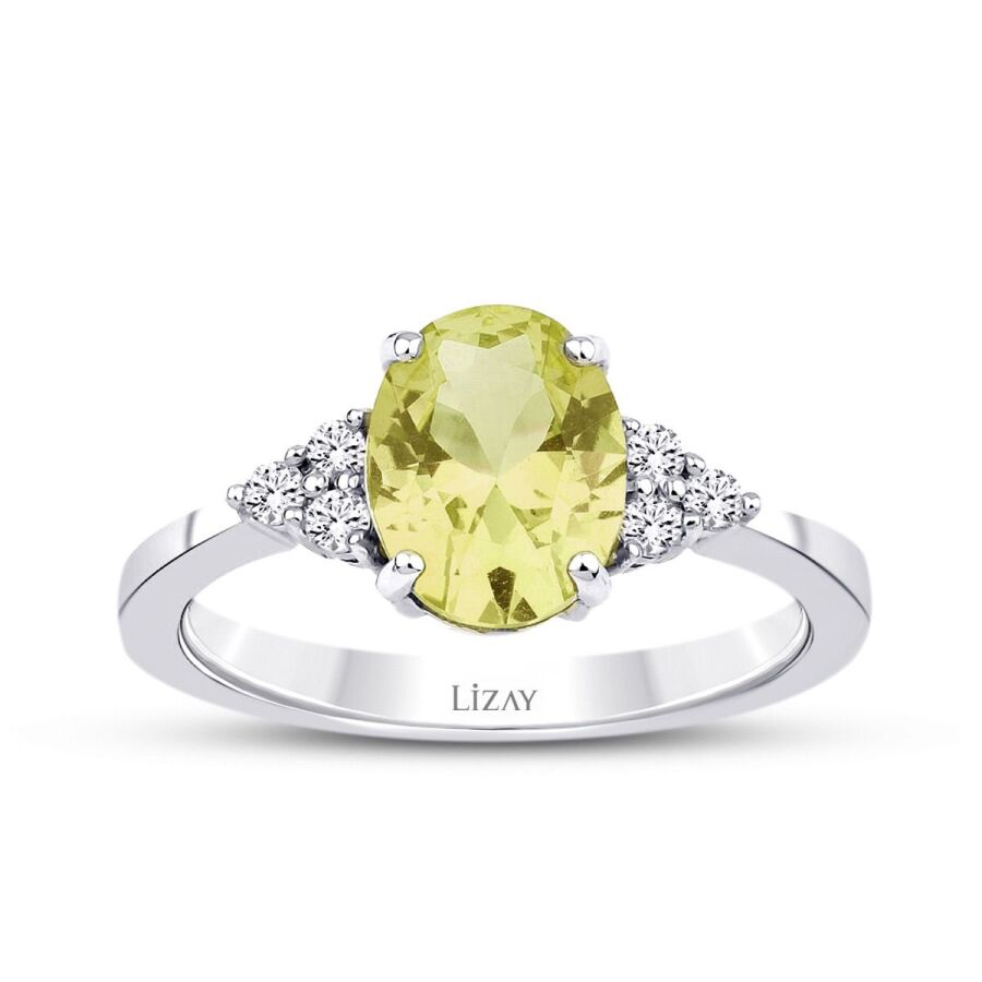 3,28 Carat Diamond Fancy Ring