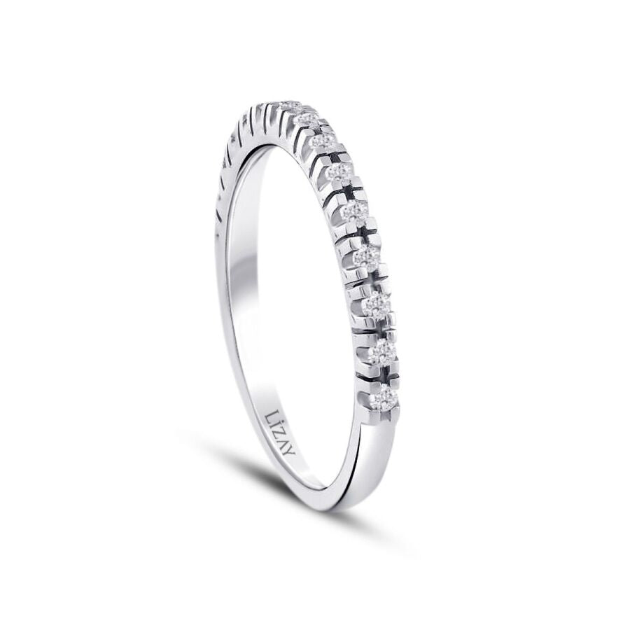 0,15 Carat Diamond Half-Eternity Ring