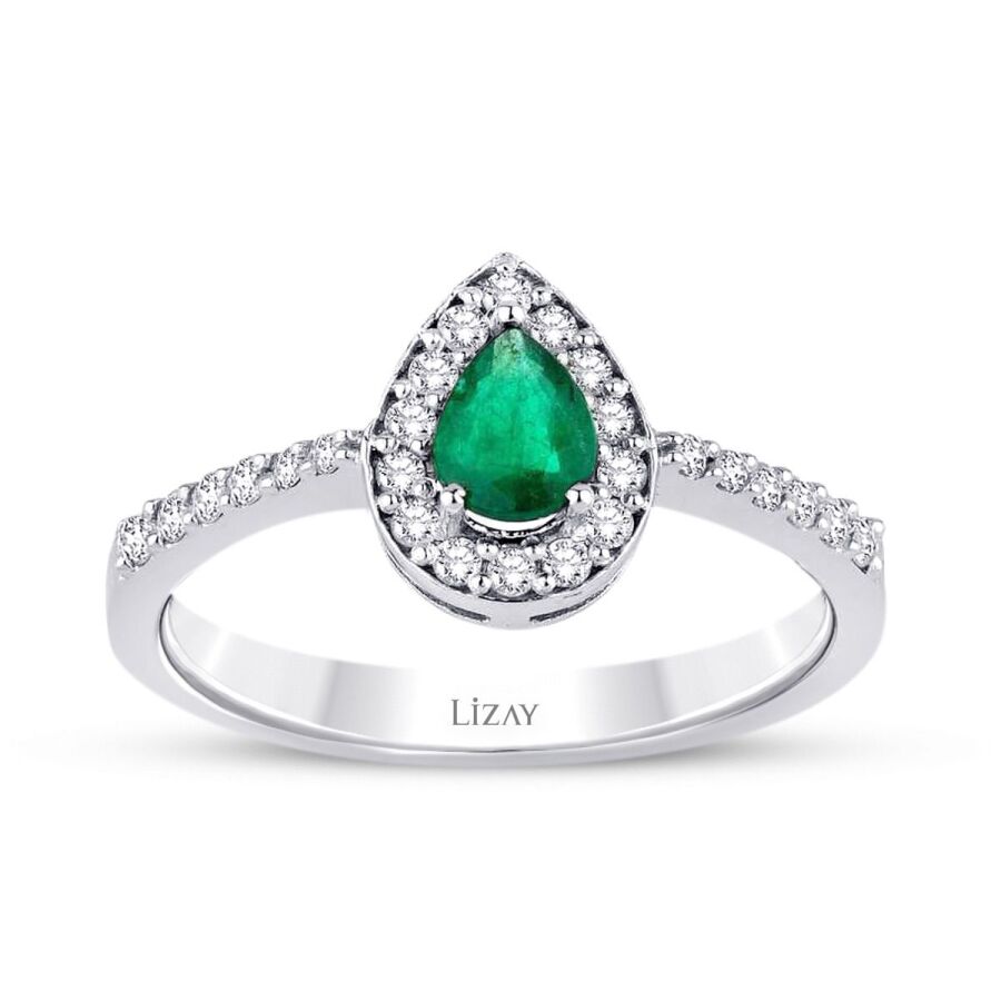 0,61 Carat Diamond Emerald Ring