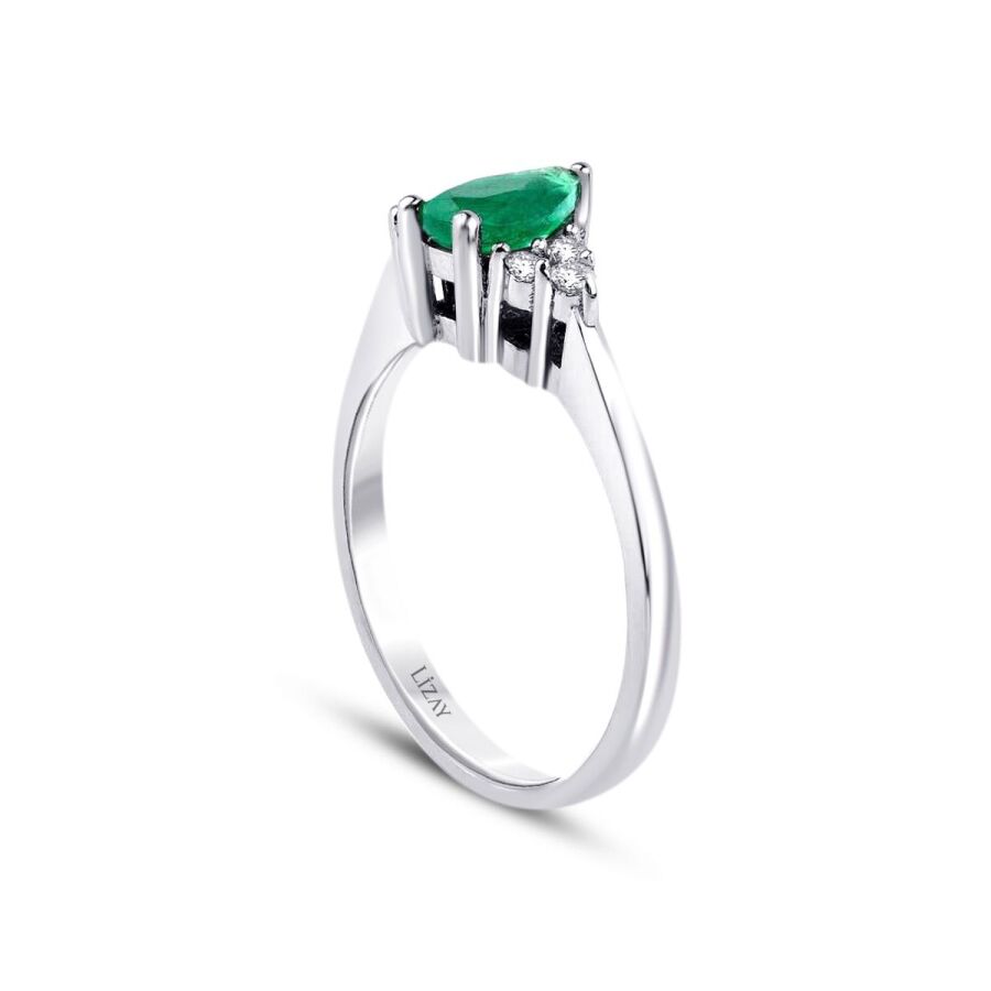 0,75 Carat Diamond Emerald Ring
