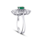 1,25 Carat Diamond Emerald Ring