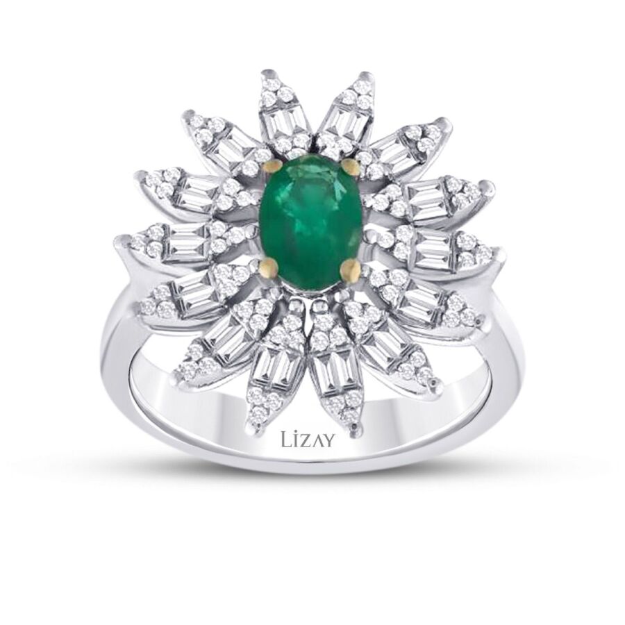 1,25 Carat Diamond Emerald Ring