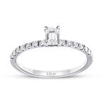 0,42 Carat Diamond Emerald Cut Ring