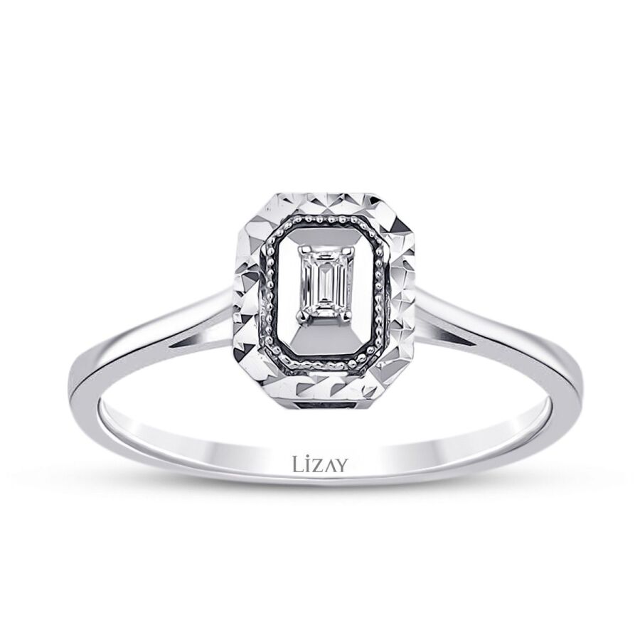 0,04 Carat Diamond Baguette Ring