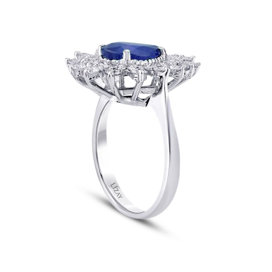 4,41 Carat Diamond Pear Sapphire Ring
