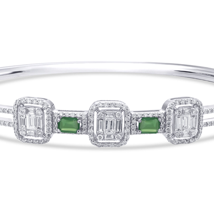 1,68 Carat Diamond Baguette Emerald Bangle