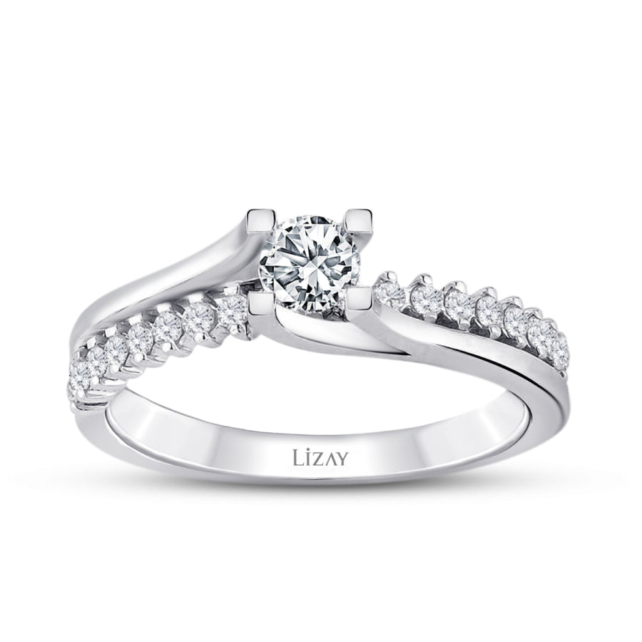 0,45 Carat Diamond Round Solitaire Engagement Ring