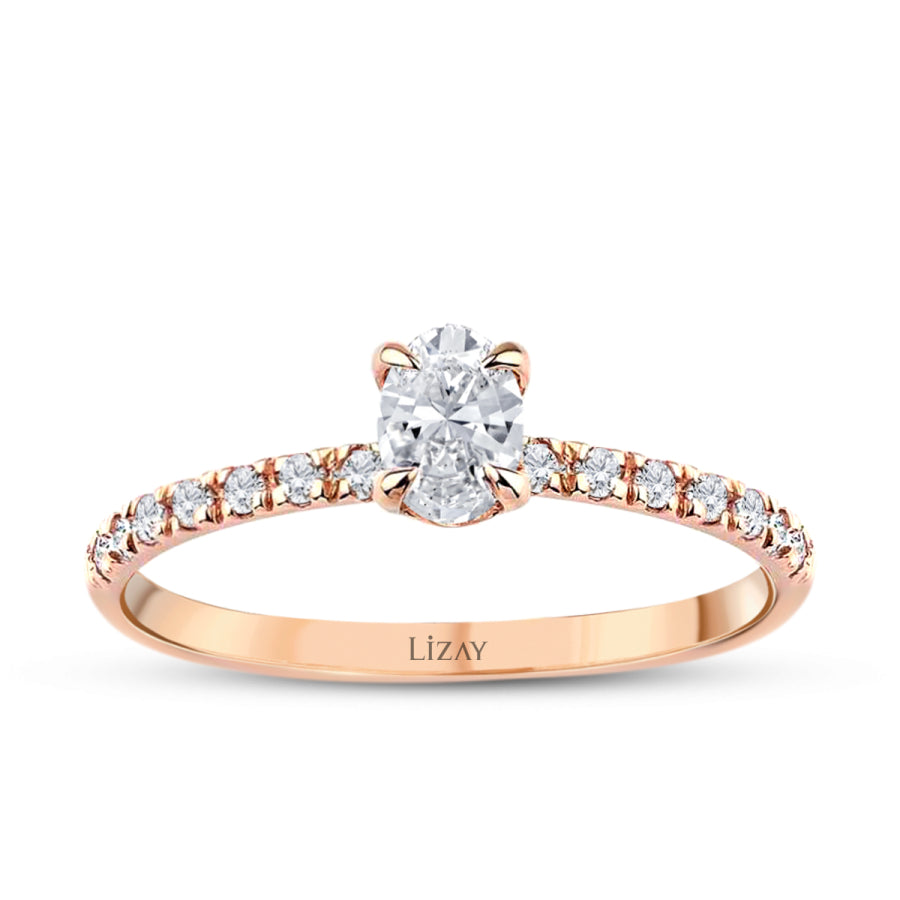 0,37 Carat Diamond Oval Solitaire Engagement Ring