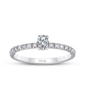0,31 Carat Diamond Oval Solitaire Engagement Ring