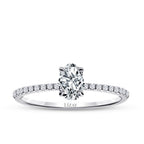 0,58 Carat Diamond Oval Solitaire Engagement Ring