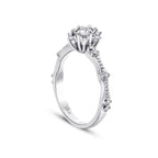 0,50 Carat Diamond Lotus Round Solitaire Engagement Ring