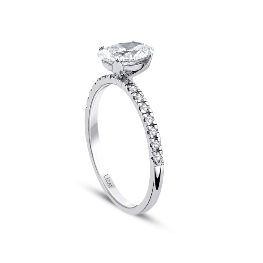 1,15 Carat Diamond Oval Solitaire Engagement Ring