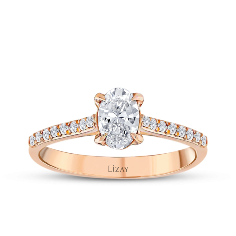 0,52 Carat Diamond Oval Solitaire Engagement Ring