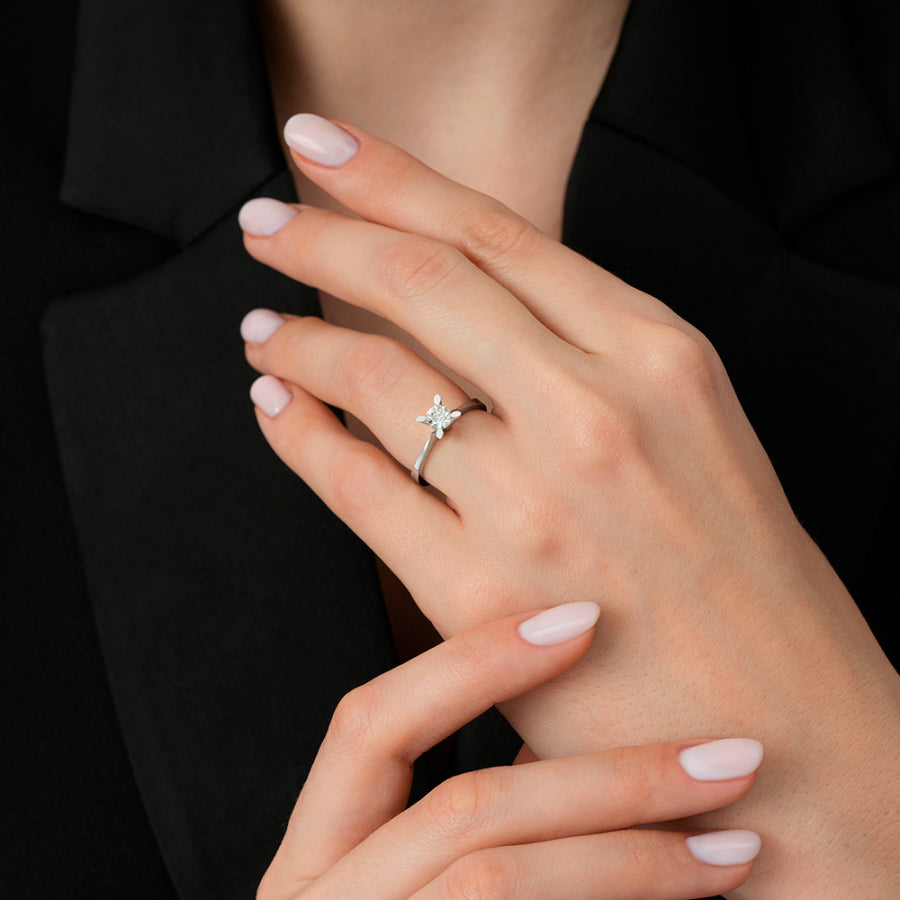 0,50 Carat Diamond Round Solitaire Engagement Ring