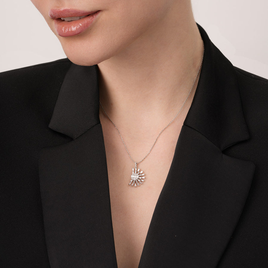 0,76 Carat Diamond Baguette Necklace