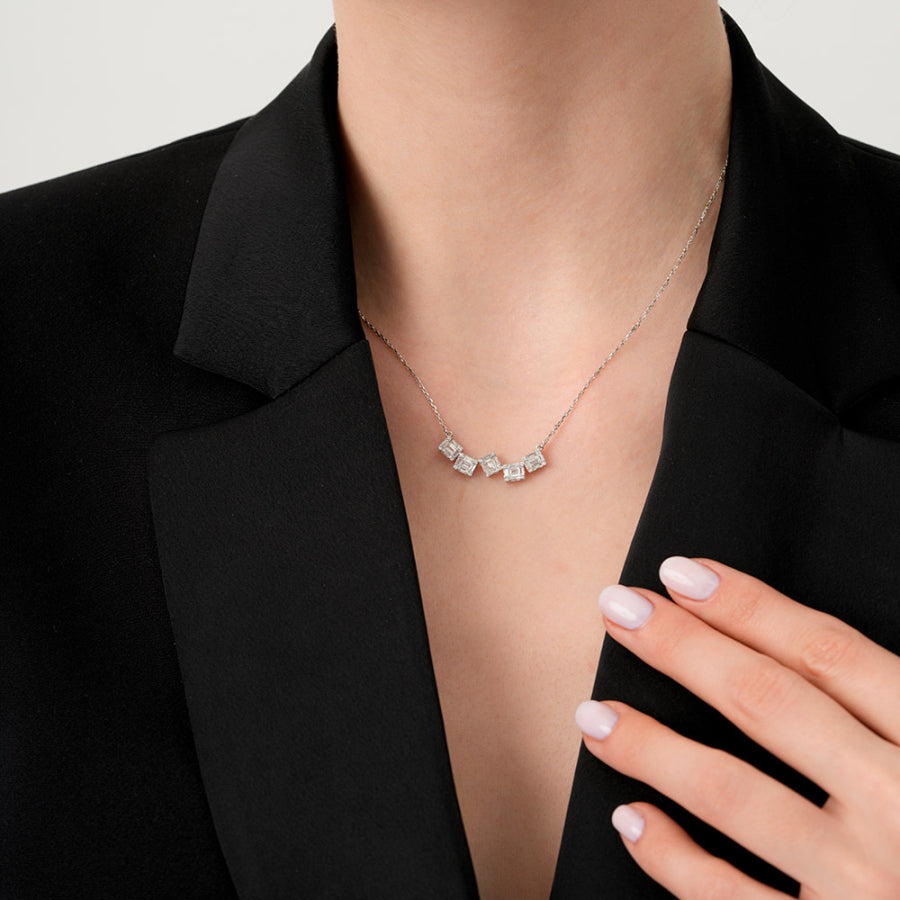 0,60 Carat Diamond Baguette Necklace