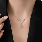 0,19 Carat Diamond Baguette Neckband