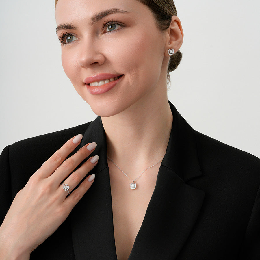 0,16 Carat Diamond Baguette Ring