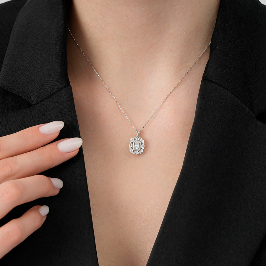 0,30 Carat Diamond Baguette Necklace