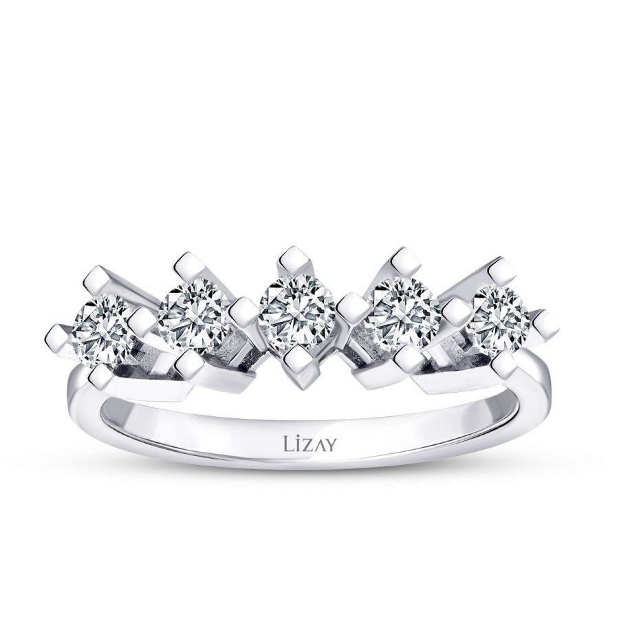 0,50 Carat Diamond Five-Stone Ring