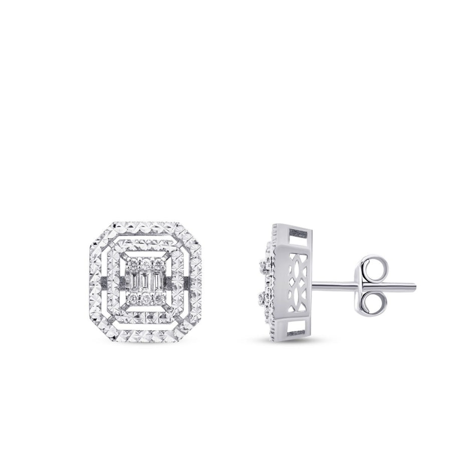 0,14 Carat Diamond Baguette Earrings