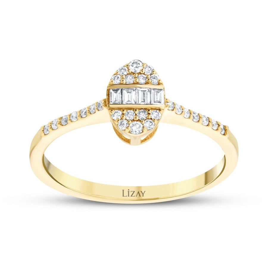 0,19 Carat Diamond Oval Baguette Ring