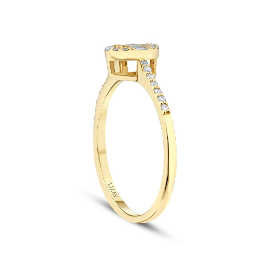 0,19 Carat Diamond Oval Baguette Ring