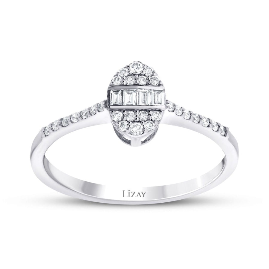 0,19 Carat Diamond Oval Baguette Ring
