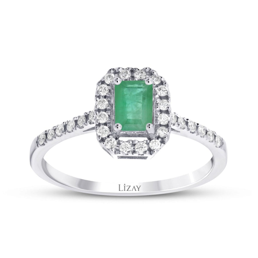 0,61 Carat Diamond Emerald Ring