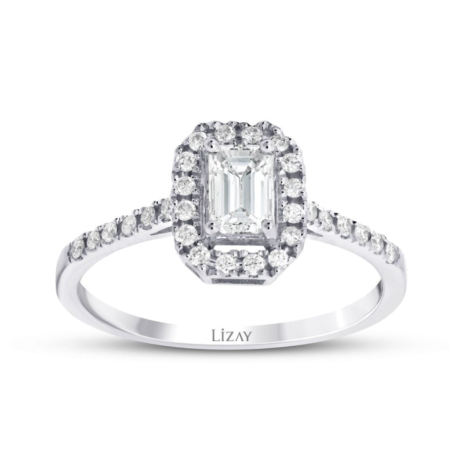 0,69 Carat Diamond Emerald Ring