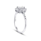 0,69 Carat Diamond Emerald Ring