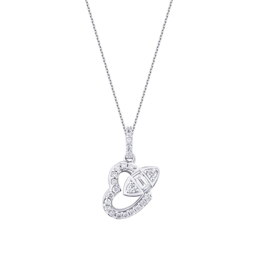 0,22 Carat Diamond Baguette Heart Necklace