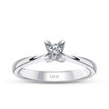 0,15 Carat Diamond Round Solitaire Engagement Ring